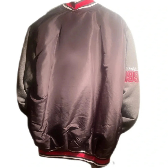 Toronto Raptors snap button bomber long sleeve outerwear lightweight jacket M - Picture 4 of 4